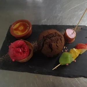 2* Hotel Logis Le Commerce